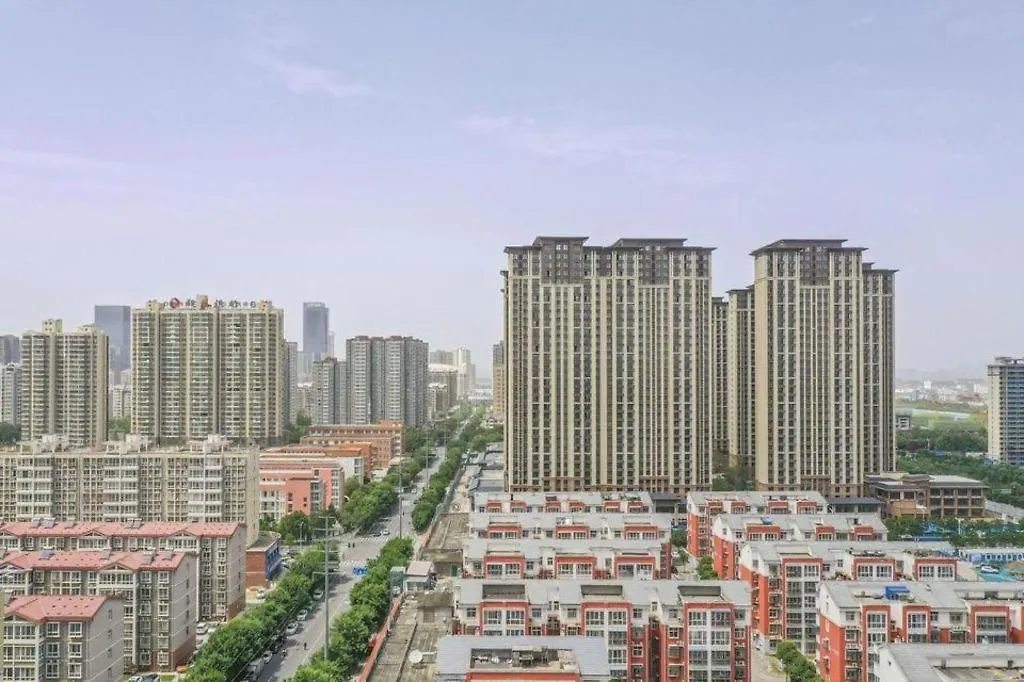 James Joyce Coffetel Luoyang Longmen High-Speed Railway Station Baolong Plaza