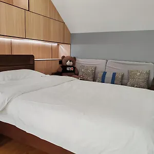 Hotel Qichi Waterfront, Luoyang (Henan)